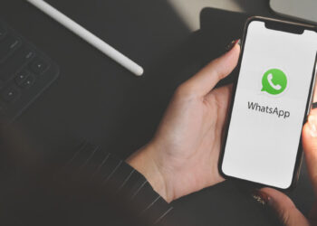 como fazer lista de transmissao no WhatsApp