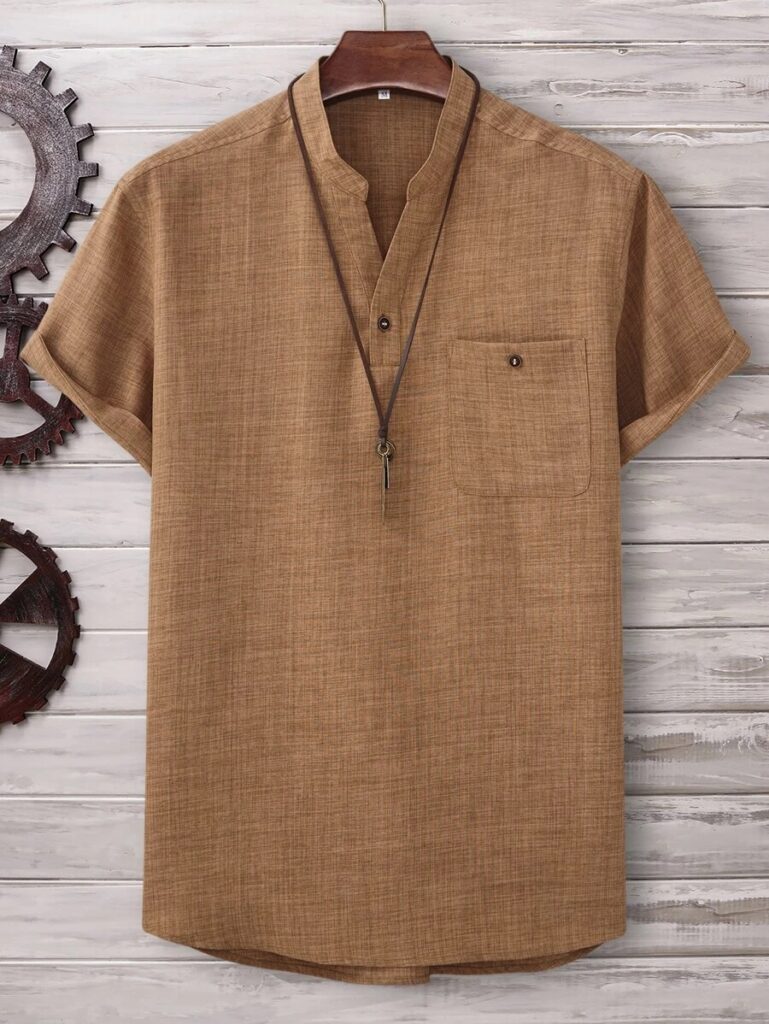 Camisa marrom com colar