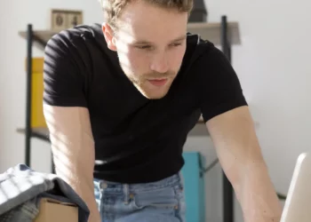 Autorização Correios: como retirar uma encomenda no nome de outra pessoa