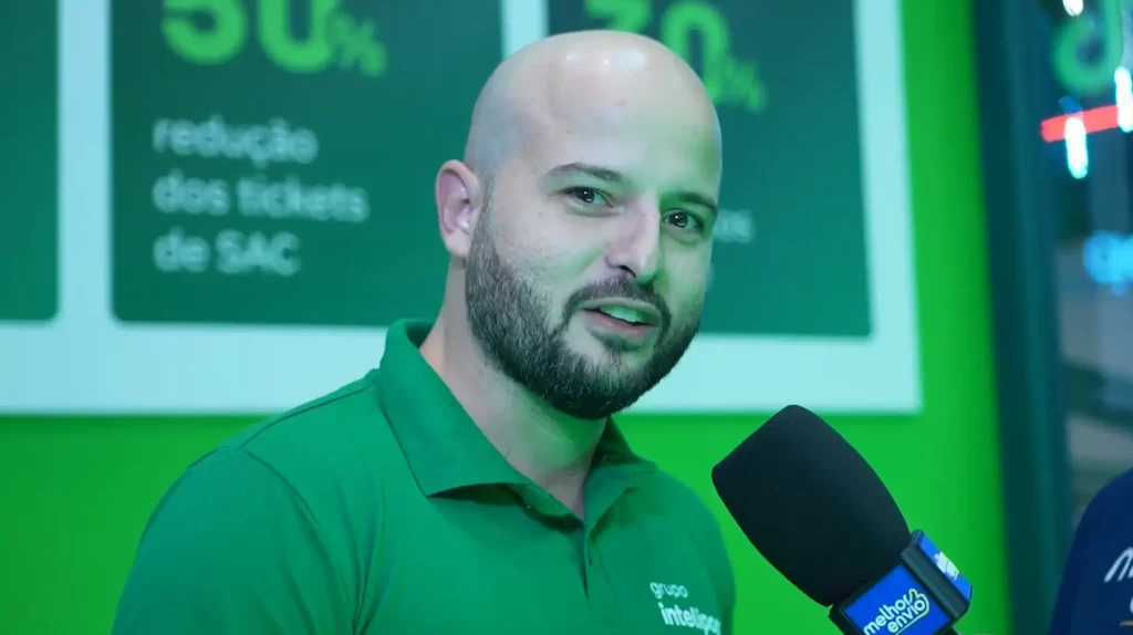 Pedro Carvalho da Pegaki dando entrevista para o Melhor Envio